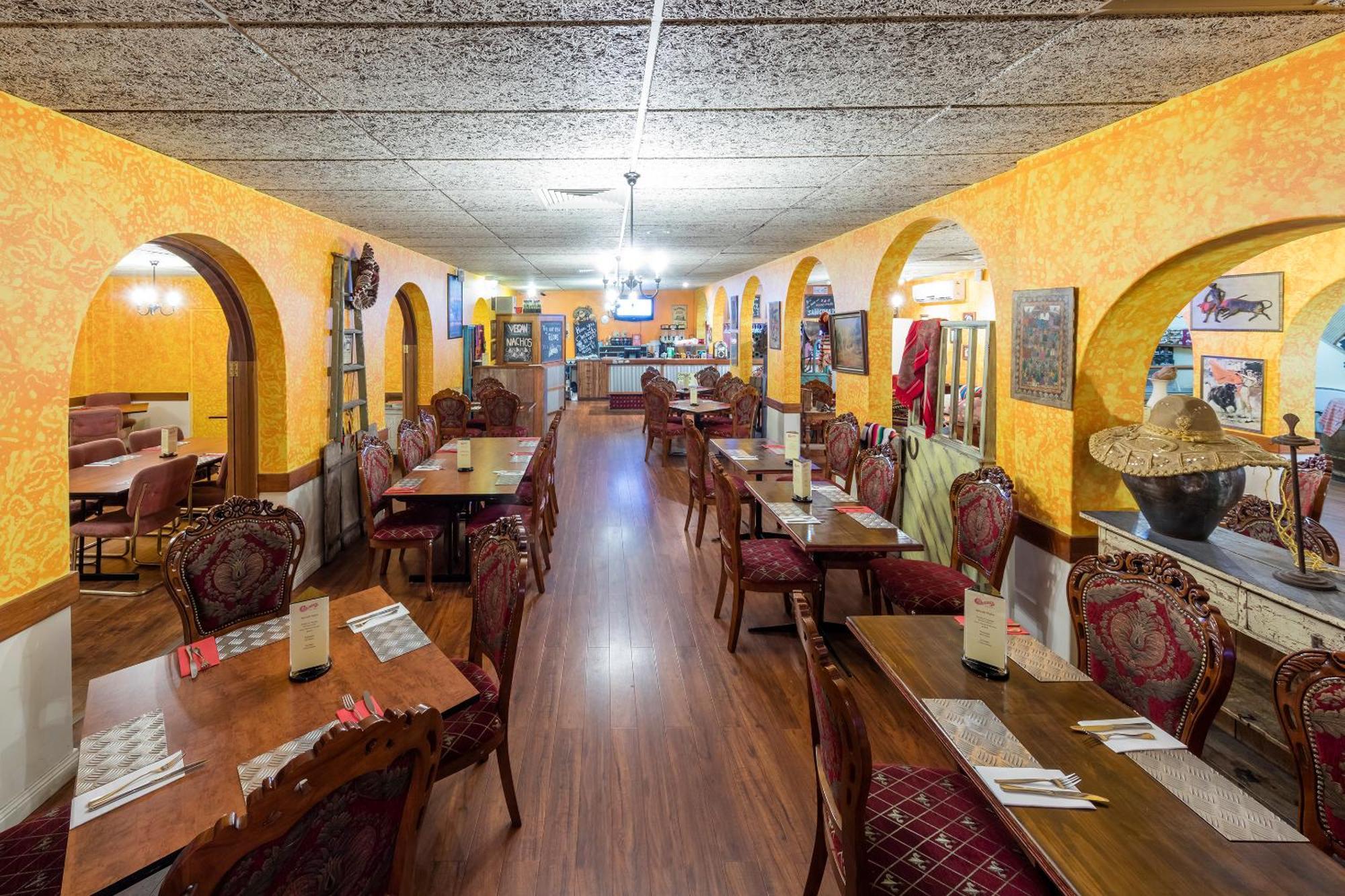 Adelaide Granada Motor Inn Extérieur photo