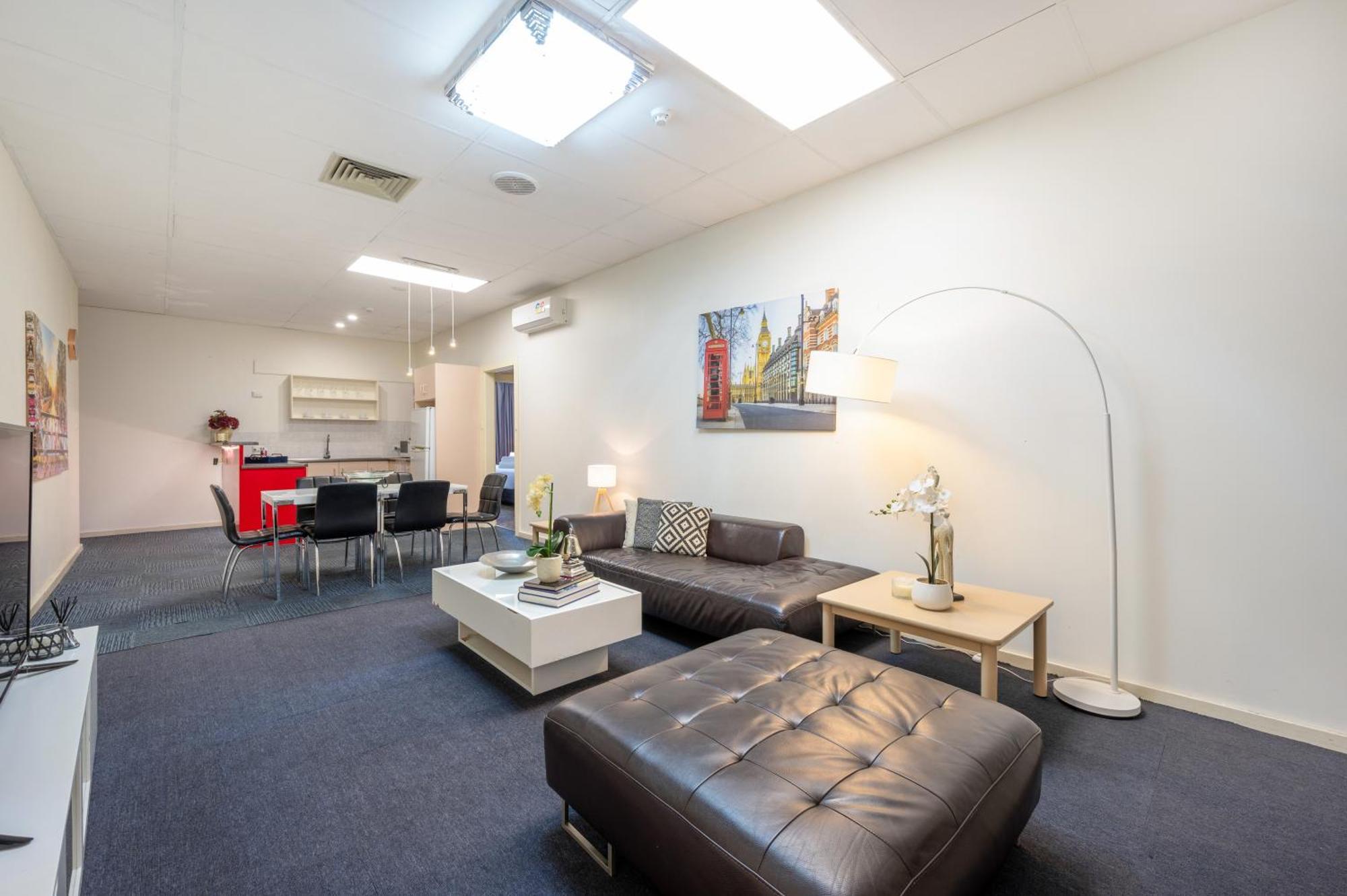 Adelaide Granada Motor Inn Extérieur photo