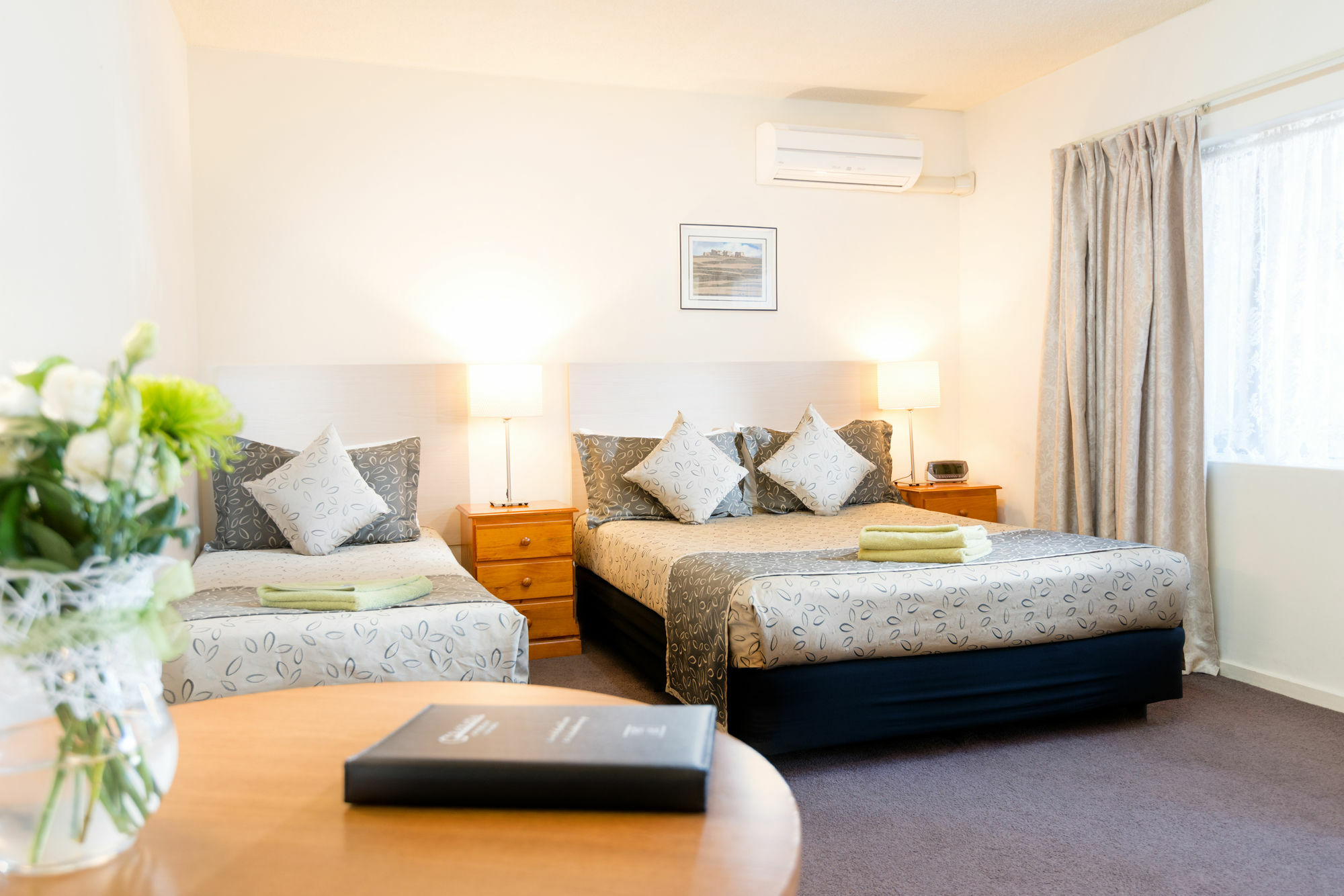 Adelaide Granada Motor Inn Extérieur photo