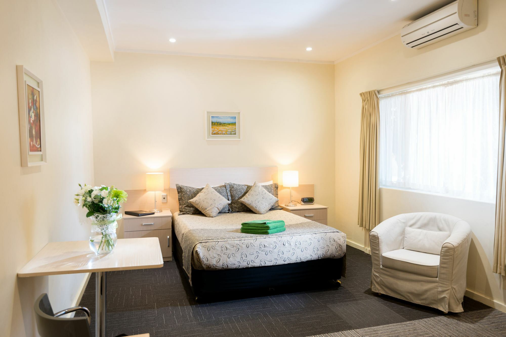 Adelaide Granada Motor Inn Extérieur photo