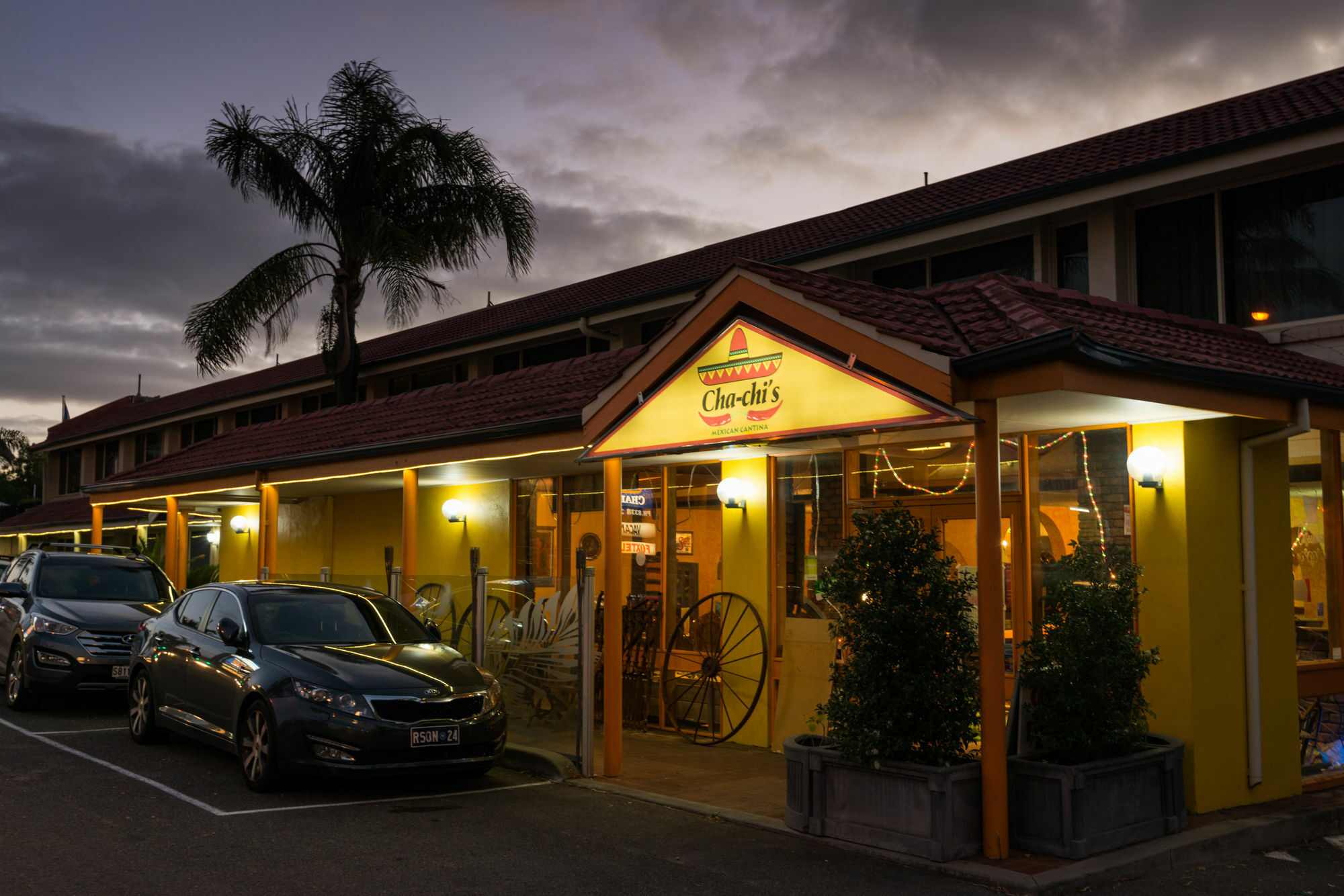 Adelaide Granada Motor Inn Extérieur photo